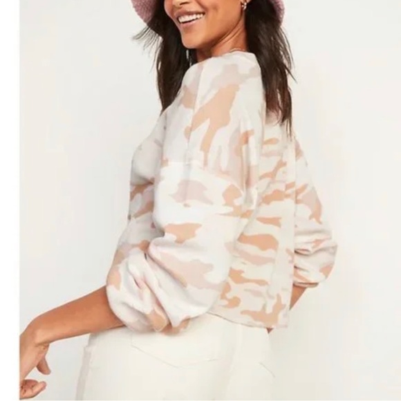 NWT Old Navy Long Sleeve Waffle Knit Top, Pink Camo - Picture 2 of 3